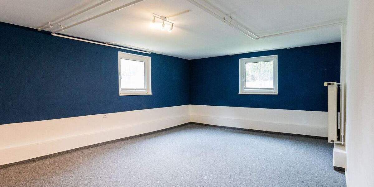 Mehrfamilienhaus, Wohnhaus Bischofsheim - 8 Zimmer, 695.000&euro; | Angebot:25660958