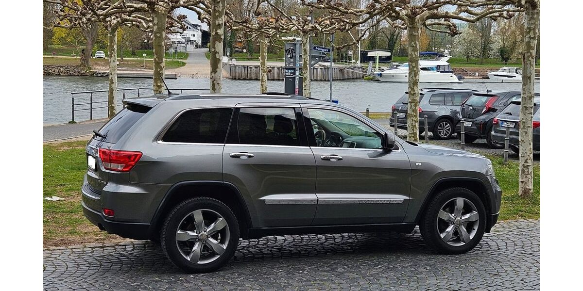 Jeep Grand Cherokee 259.876 km 13.990 &euro; Frankfurt am Main 65929