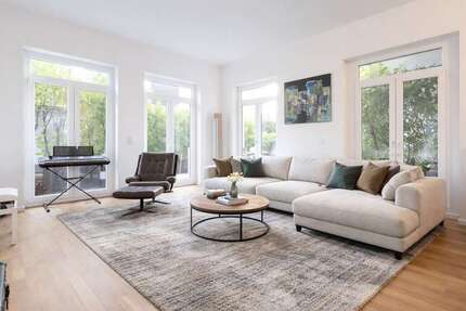 Wohnung zum Kaufen in Frankfurt am Main 2.190.000 € 218.9 m² 8 zimmer