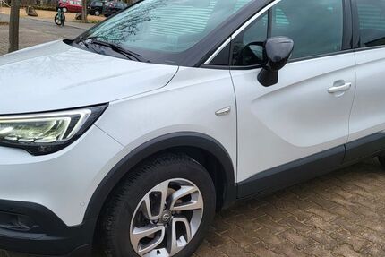 Opel Crossland (X) 171.000 km 7.800 &euro; Darmstadt 64293