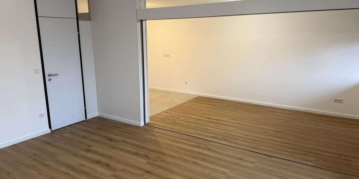 Wohnung zum Mieten in Schwalbach am Taunus 1.375 € 88 m² 3.5 zimmer