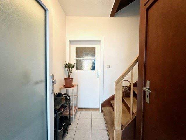 Mehrfamilienhaus, Wohnhaus Griesheim - 9 Zimmer, 193 m&sup2;, 695.000&euro; | Angebot:25690879