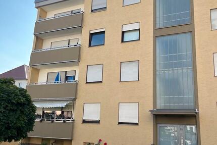 Provisionsfrei: 2 Zi.Whg. mit Kfz Abstellplatz, Balkon und Keller 2 zimmer