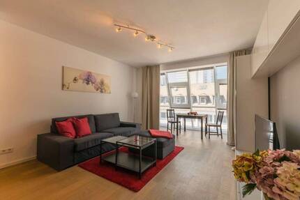 Wohnung Frankfurt am Main Bahnhofsviertel - 2 Zimmer, 55 m&sup2;, 1.695&euro; | Angebot:24025853