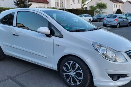 Opel Corsa 118.000 km 3.050 &euro; Rüsselsheim am Main 65428