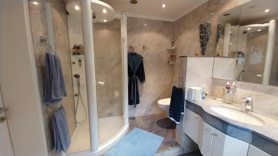 Einfamilienhaus Frankfurt am Main Bergen-Enkheim - 1.800.000&euro; | Angebot:27284946