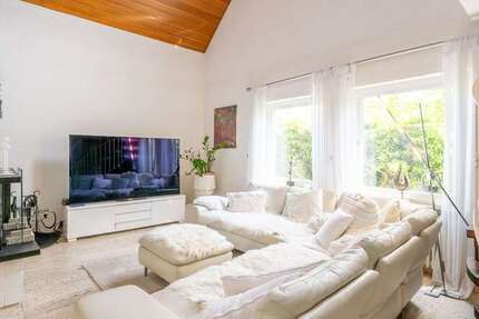 Haus Frankfurt am Main Bonames - 8 Zimmer, 291 m&sup2;, 1.285.000&euro; | Angebot:26665846