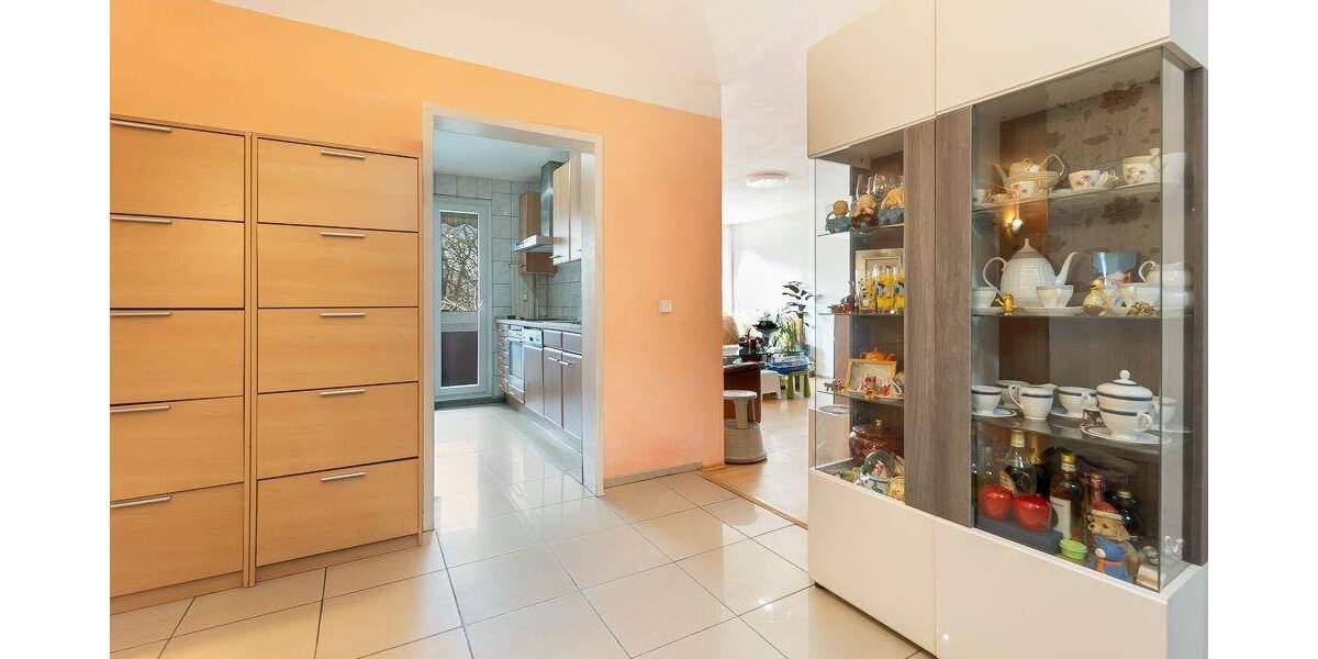 Gut geschnittene 4-Zimmer-Wohnung mit Blick ins Grüne 4 zimmer