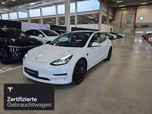Tesla Model 3 24.955 km 36.000 &euro; Hanau 63457