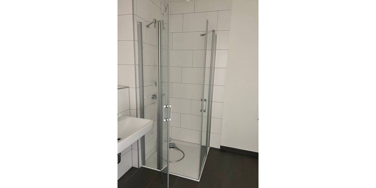 Etagenwohnung Frankfurt am Main Schwanheim - 3 Zimmer, 79 m&sup2;, 1.400&euro; | Angebot:26309033