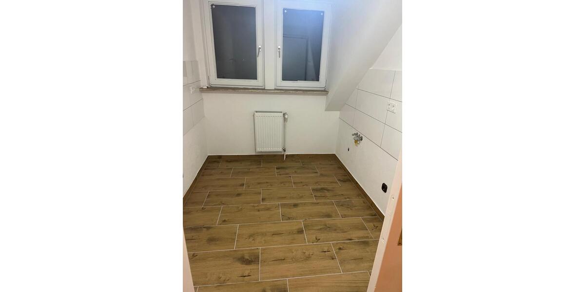 Dachgeschoßwohnung Offenbach am Main Bürgel - 2 Zimmer, 58 m&sup2;, 850&euro; | Angebot:26341025