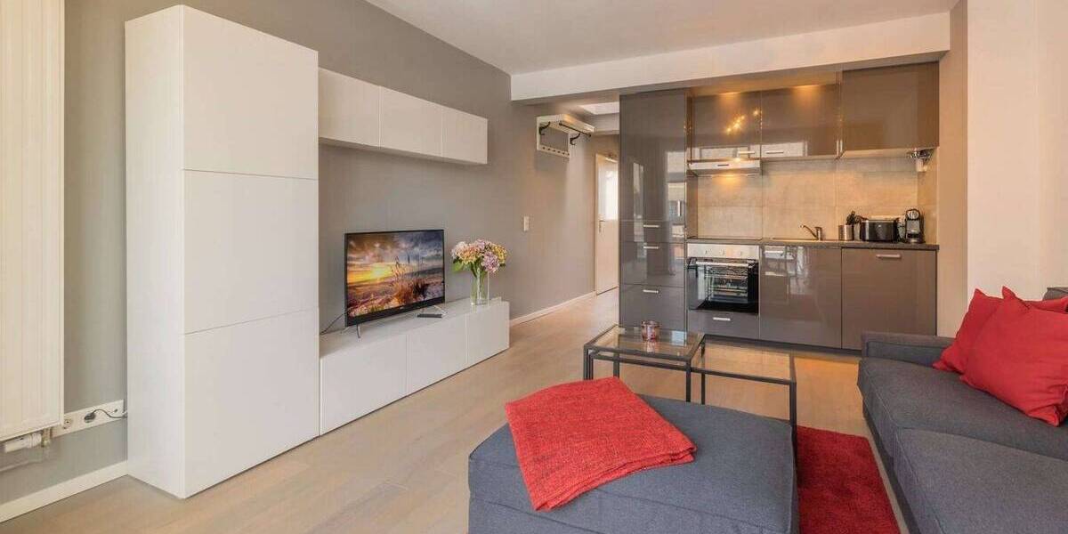 Etagenwohnung Frankfurt am Main Bahnhofsviertel - 2 Zimmer, 55 m&sup2;, 1.695&euro; | Angebot:25726225