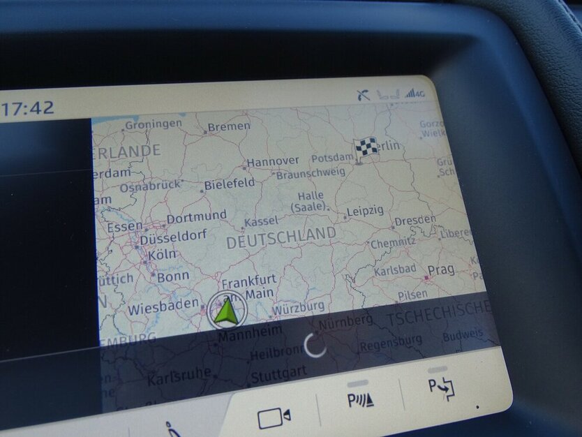 E-Pace S AWD Navi, Leder, Klimaauto.