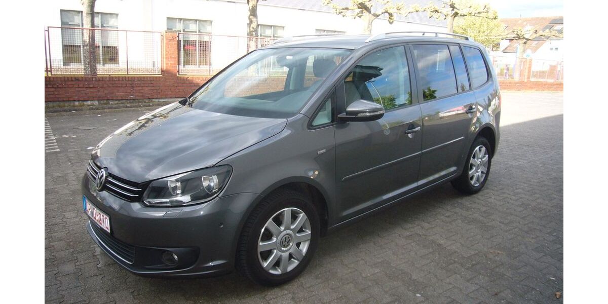 VW Touran 113.500 km 12.999 &euro; Langen 63225
