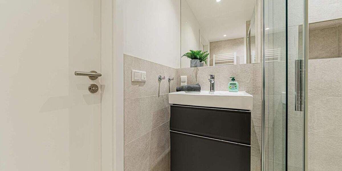 Etagenwohnung Frankfurt am Main Gallus - 2 Zimmer, 46 m&sup2;, 1.895&euro; | Angebot:25814247