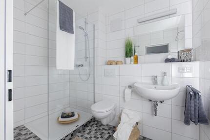 Stay + Study - Hier will ich wohnen. Freies Studentenzimmer, komplett möbliert! zimmer