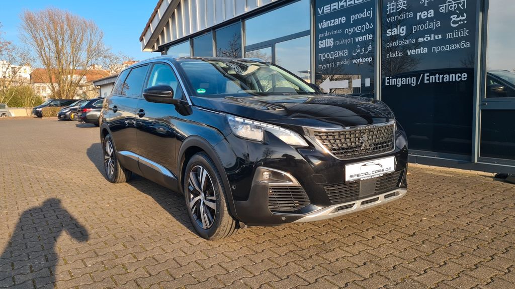 Peugeot 5008 124.450 km 16.990 &euro; Offenbach am Main 63069