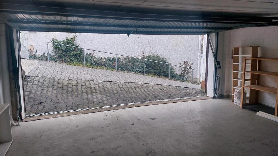 Dachgeschoßwohnung Hofheim am Taunus - 2 Zimmer, 72 m&sup2;, 980&euro; | Angebot:25056873