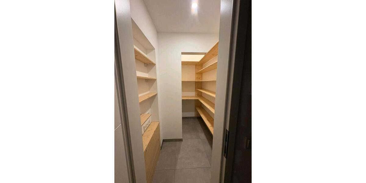 Dachgeschoßwohnung Eppstein - 3 Zimmer, 96 m&sup2;, 1.500&euro; | Angebot:26412907