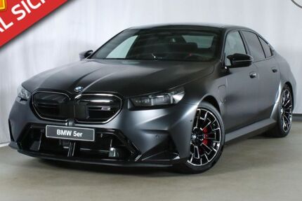 BMW M5 3.000 km 133.850 &euro; Maintal 63477