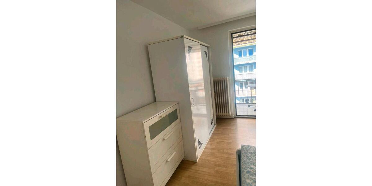 Etagenwohnung Frankfurt am Main Süd - 1 Zimmer, 21 m&sup2;, 600&euro; | Angebot:25947866