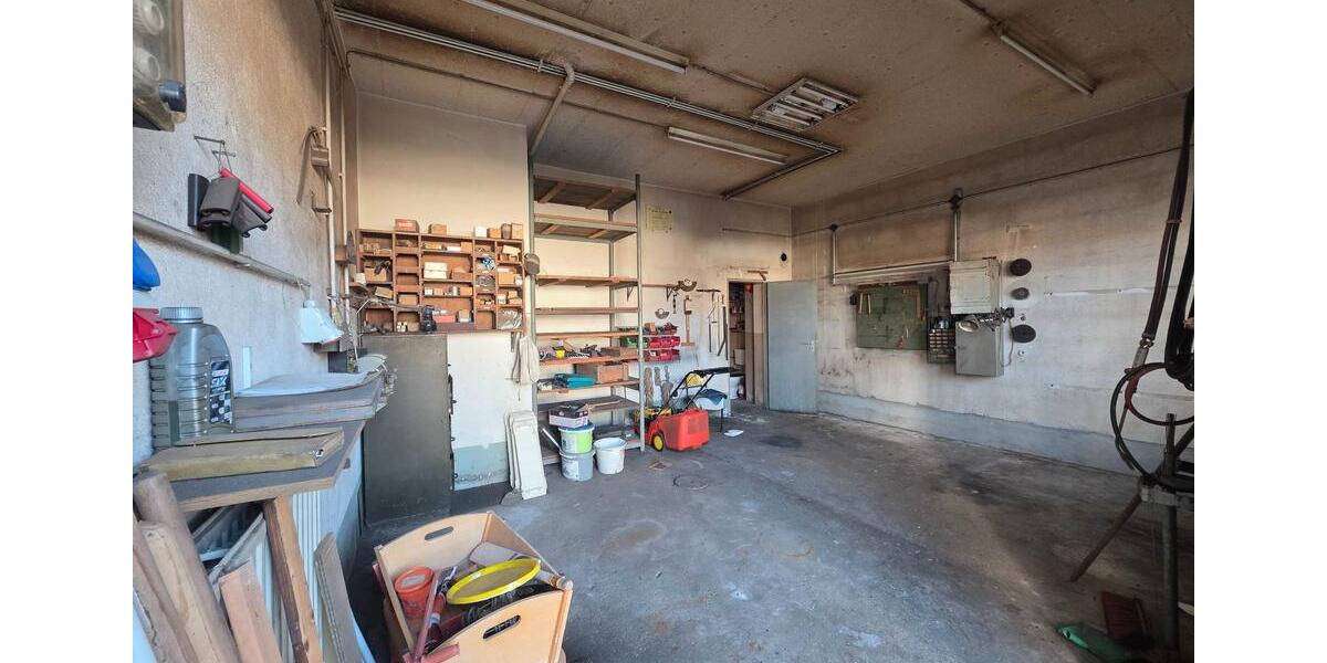 Gewerbeobjekt Neu-Anspach Anspach - 215&euro; | Angebot:25660893