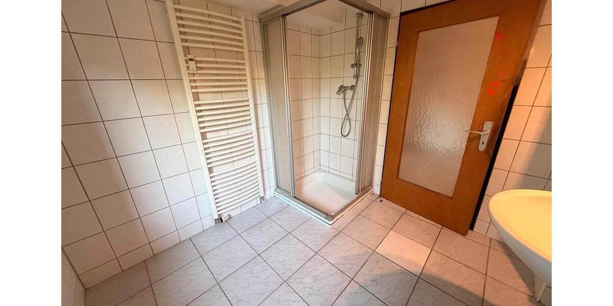 Etagenwohnung Wehrheim - 2 Zimmer, 50 m&sup2;, 900&euro; | Angebot:26400046