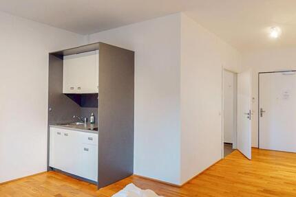 Teilmöbliertes 1-Zimmer-Apartment im Neubau zimmer
