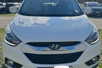 Hyundai ix35 137.000 km 6.700 &euro; Offenbach 63067