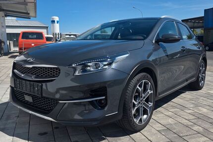 Kia XCeed 49.900 km 17.999 &euro; Hainburg 63512