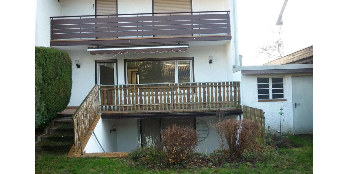 große Doppelhaushälfte ideal zum Wohnen und Arbeiten 8 zimmer