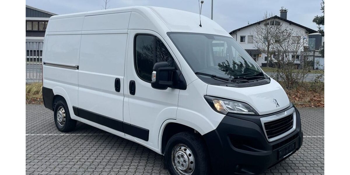 Peugeot Boxer 51.500 km 22.980 &euro; Langen 63225