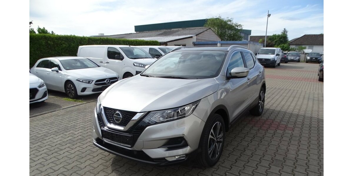Nissan Qashqai N-Way Rückfahrkamera, Parksensoren, 33.922 km 15.890 &euro; Rodgau 63110
