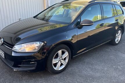 VW Golf 70.000 km 10.490 &euro; Frankfurt 65934