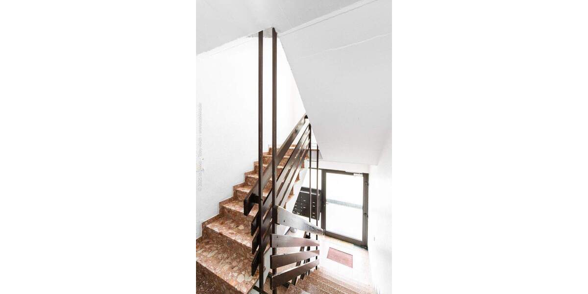 Attraktive 2-Zimmer-Wohnung mit Süd-Balkon in Neu-Isenburg 2 zimmer