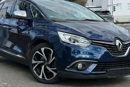 Renault Scenic 74.500 km 11.900 &euro; Bad Homburg 61350