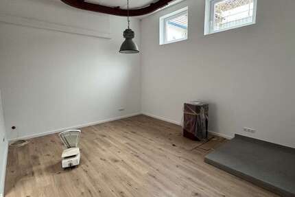 Wohnung zum Mieten in Hochheim am Main 790 € 59.2 m² 2 zimmer