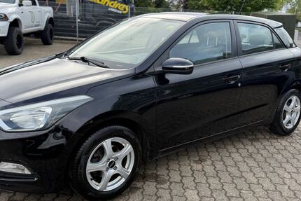 Hyundai i20 122.950 km 5.400 &euro; Hanau 63452