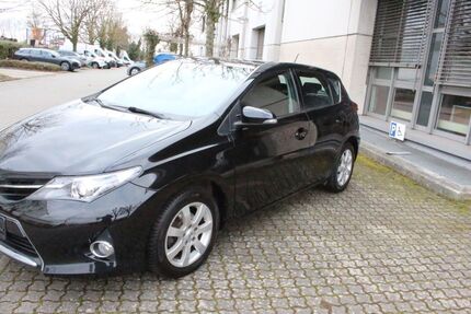 Toyota Auris 120.000 km 9.300 &euro; Rüsselsheim 65428