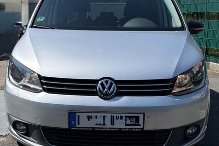 VW Touran 170.000 km 7.499 &euro; Frankfurt am Main 60529