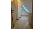 Dachgeschoßwohnung Raunheim - 2 Zimmer, 60 m&sup2;, 1.200&euro; | Angebot:26413339
