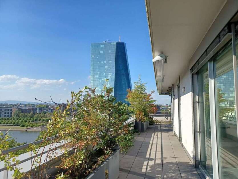 Wohnung zum Mieten in Frankfurt am Main 3.740 € 197 m²