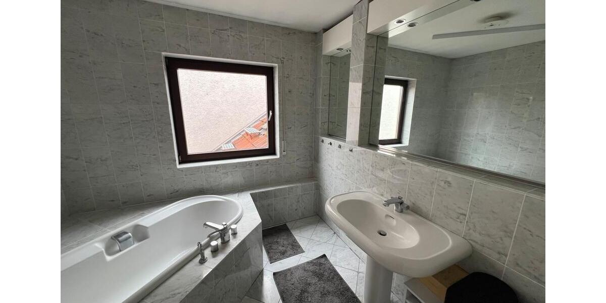 Doppelhaushälfte Niedernhausen - 3 Zimmer, 122 m&sup2;, 560.000&euro; | Angebot:27014054