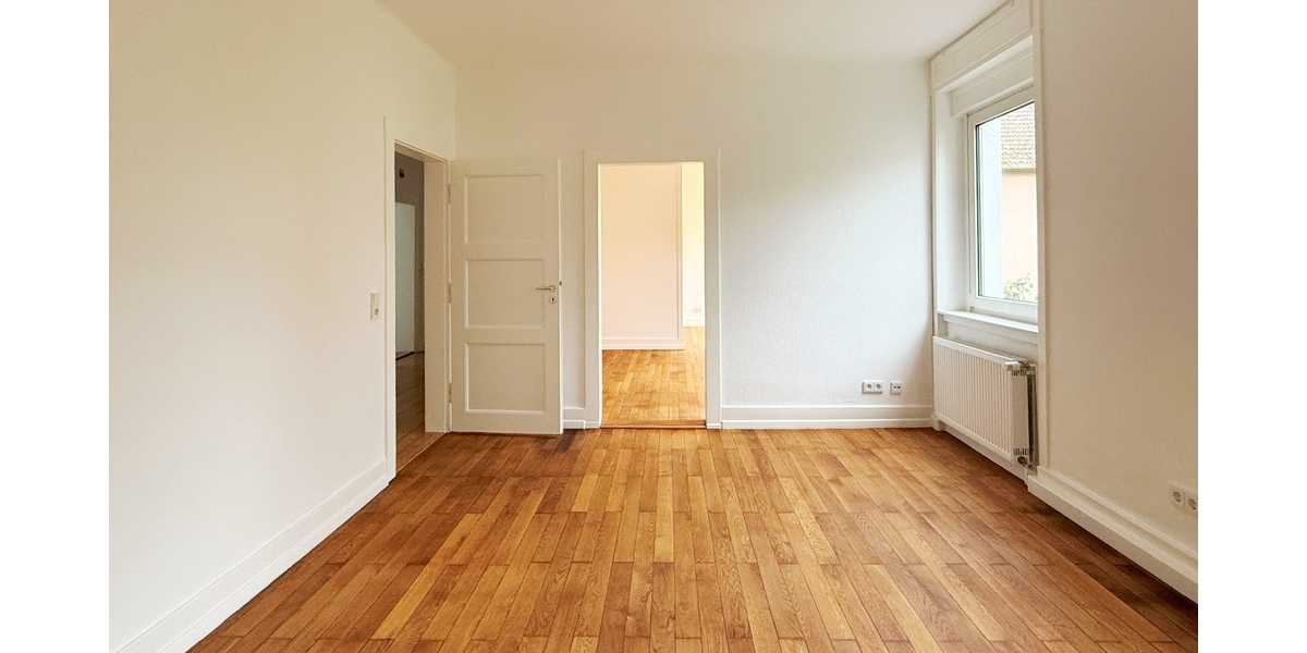 Sanierte Stilaltbauwohnung mit Terrasse und eigenem Garten in Mainnähe - Frankfurt-Griesheim 3 zimmer