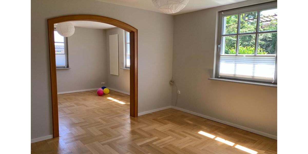 Einfamilienhaus Karben - 6 Zimmer, 130 m&sup2;, 1.950&euro; | Angebot:25176183