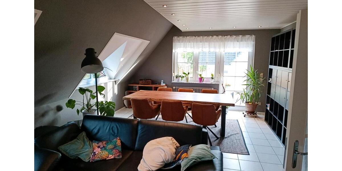 Maisonettenwohnung Altenstadt - 4 Zimmer, 212 m&sup2;, 1.200&euro; | Angebot:25627005