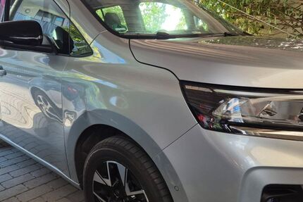 Nissan Townstar 71.500 km 14.500 &euro; Offenbach 63067