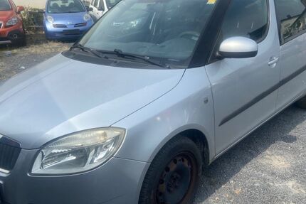 Skoda Roomster 140.000 km 2.990 &euro; Hanau 63452