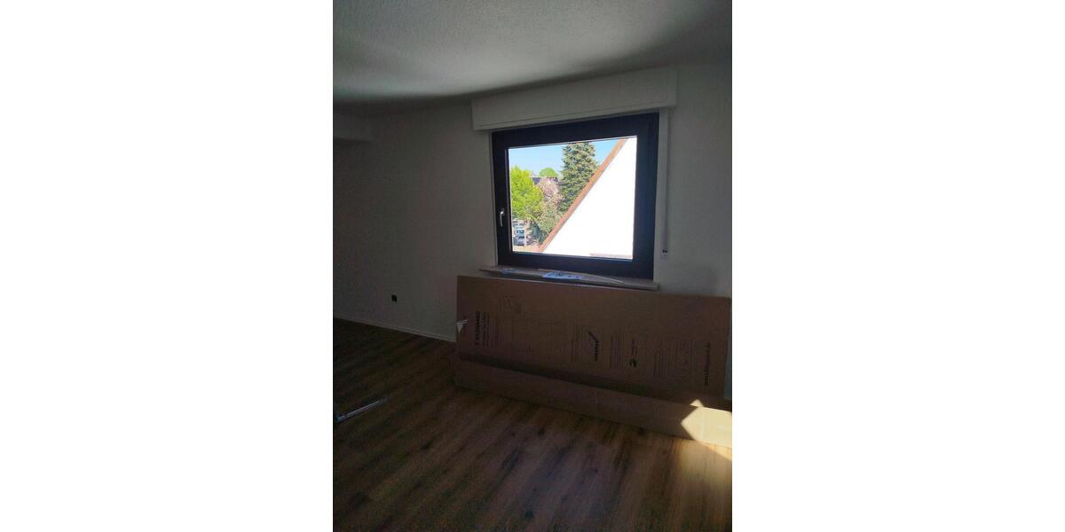 Dachgeschoßwohnung Bruchköbel - 2 Zimmer, 61 m&sup2;, 650&euro; | Angebot:26232518