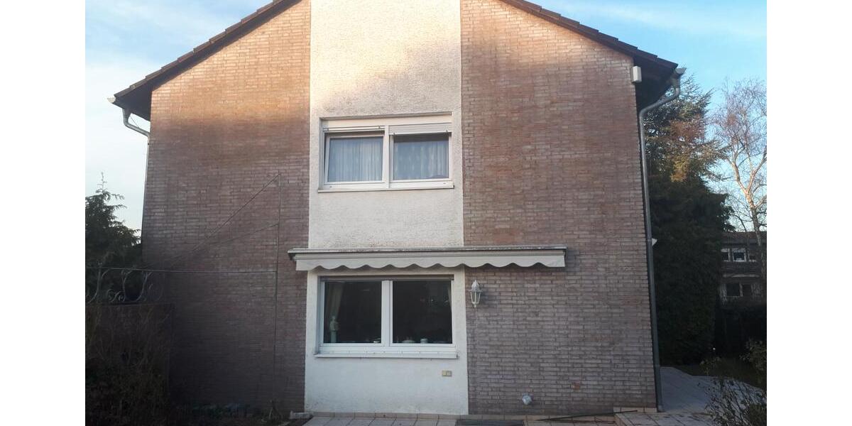 Einfamilienhaus Bad Soden am Taunus - 8 Zimmer, 230 m&sup2;, 1.200.000&euro; | Angebot:27162877